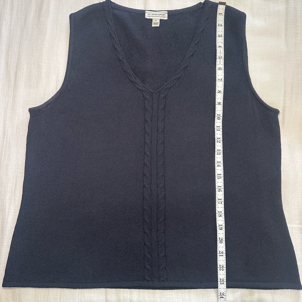St. John Classic Knit Tank with Cable Detailing - Picture 7 of 8